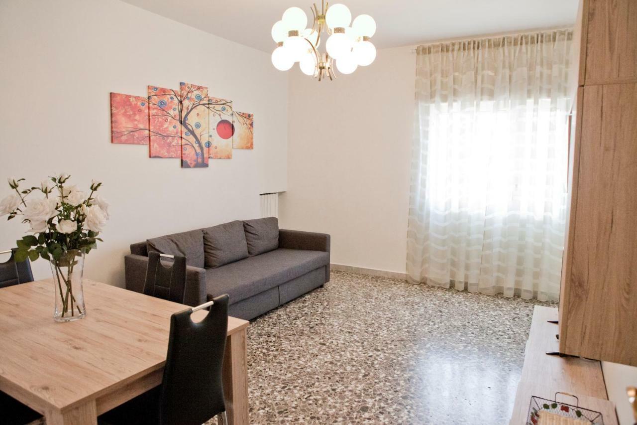Maipiusenza House 2 Apartment Monopoli Bagian luar foto